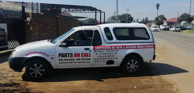 Company parts delivery van for reliable nationwide Renault parts service